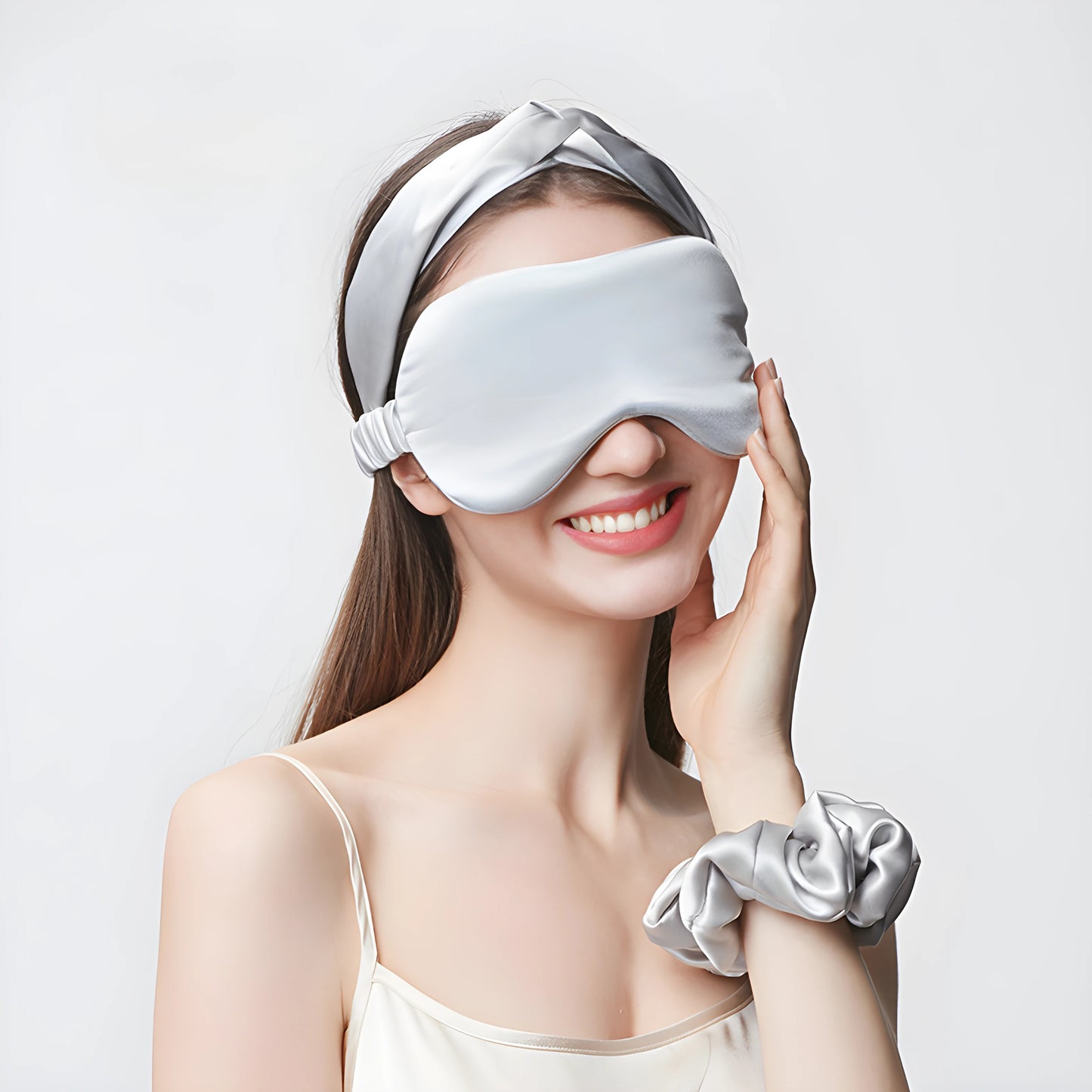 Luxuriöses Set aus 100% Maulbeer-Seidenschlafmaske, Haargummi und Haarband